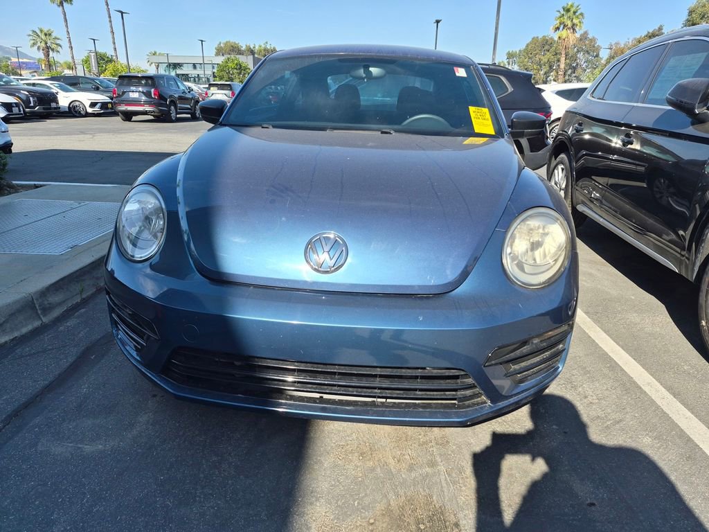Used 2017 Volkswagen Beetle 1.8T Classic image 2