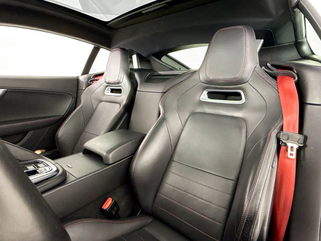 Used 2020 Jaguar F-TYPE Coupe RWD image 15