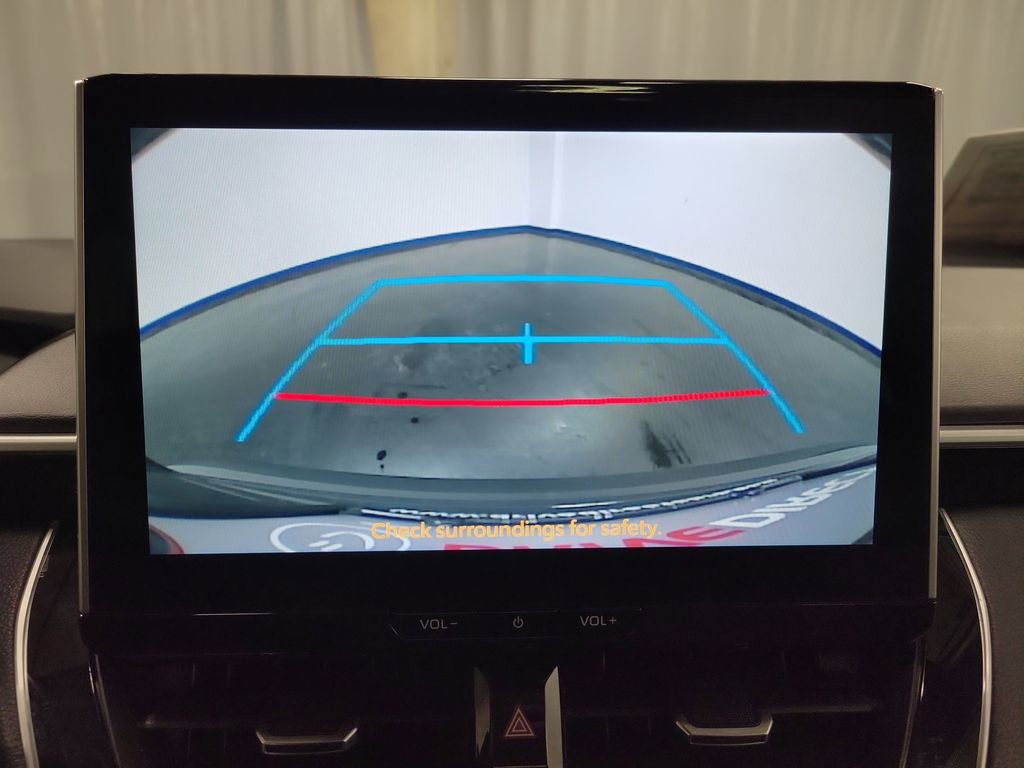 Used 2025 Toyota Corolla XSE image 21