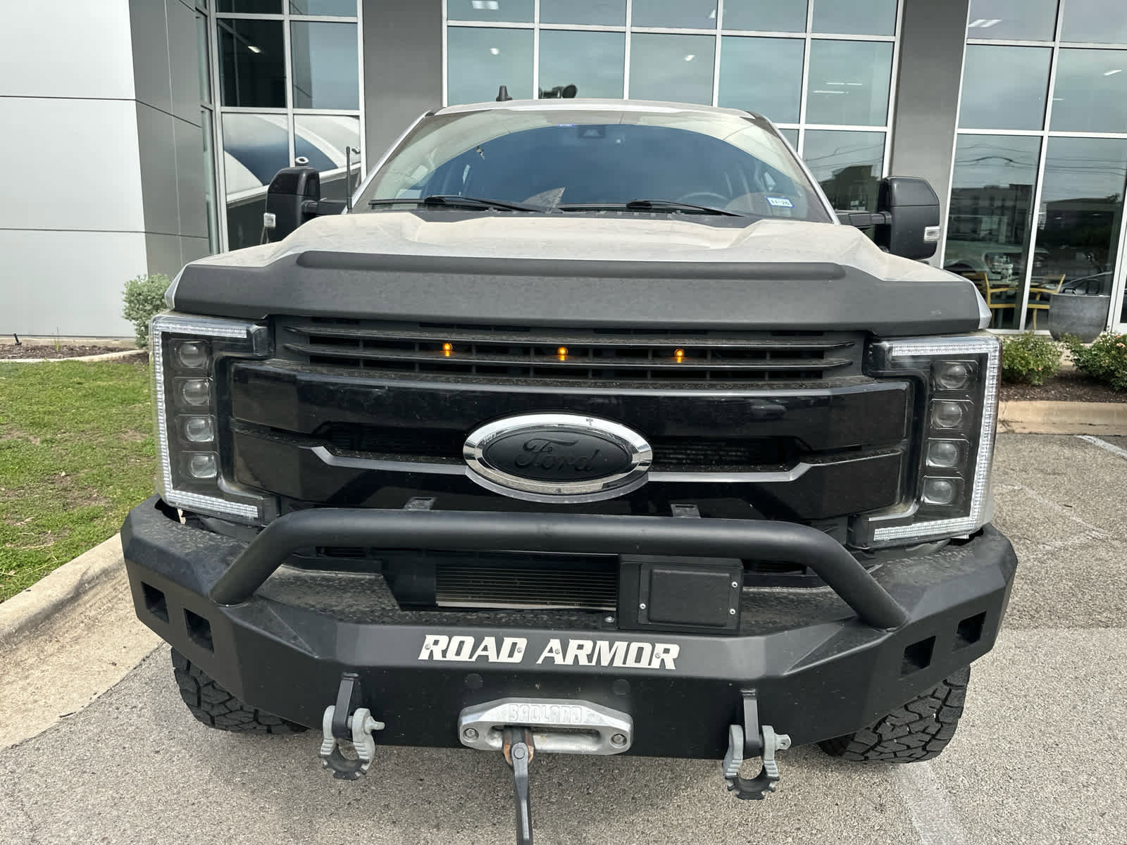 Used 2019 Ford F250 Lariat w/ Lariat Ultimate Package AWD/4WD image 4