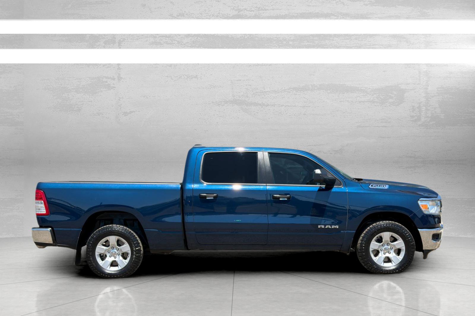 Used 2023 RAM 1500 Big Horn AWD/4WD image 4