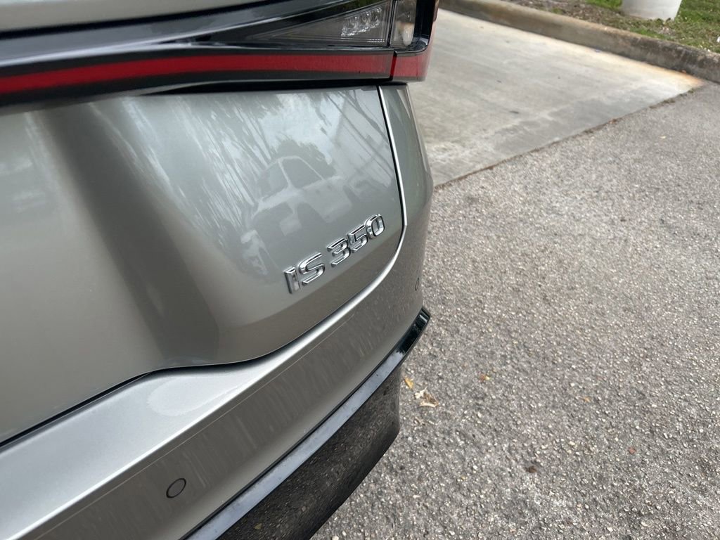 Used 2023 Lexus IS 350 F Sport RWD image 22
