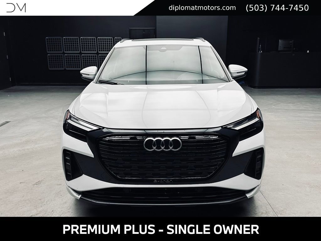 Used 2023 Audi Q4 e-tron Premium Plus RWD image 11
