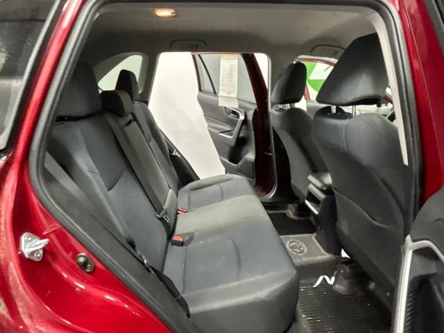 Used 2019 Toyota RAV4 LE w/ All Weather Liner Package AWD/4WD image 19