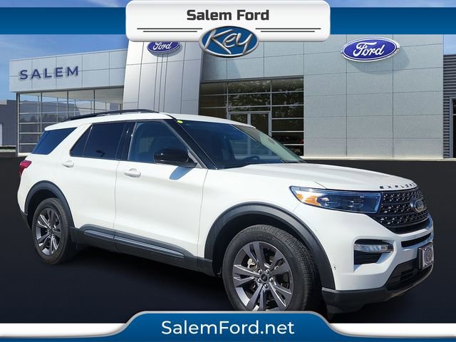 Certified 2023 Ford Explorer XLT w/ Equipment Group 202A AWD/4WD image 1