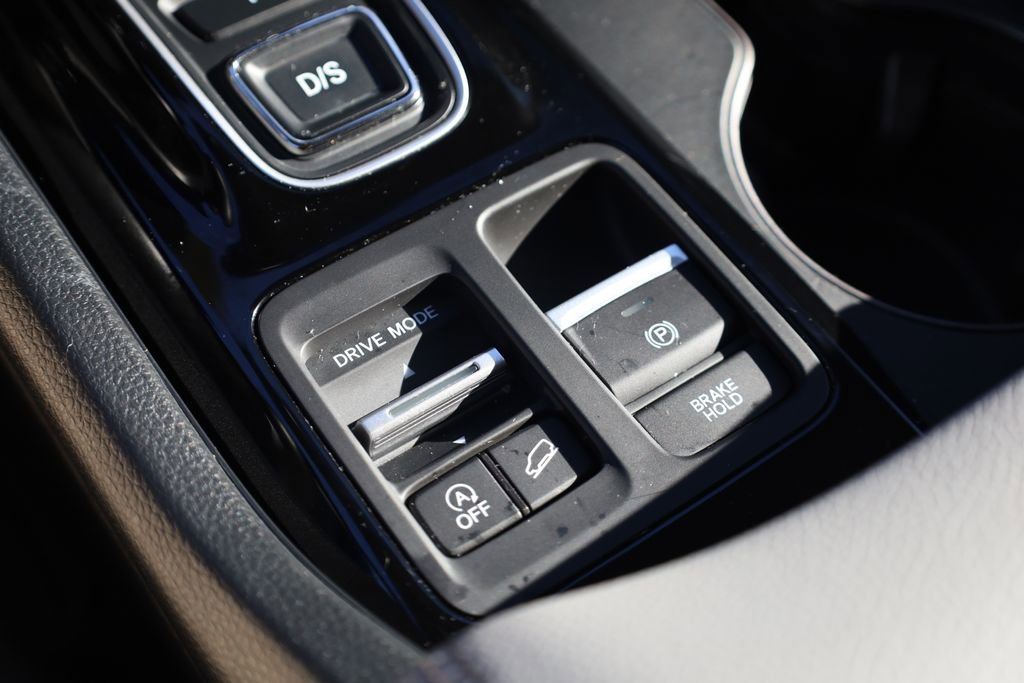 Used 2025 Honda Pilot EX-L image 28