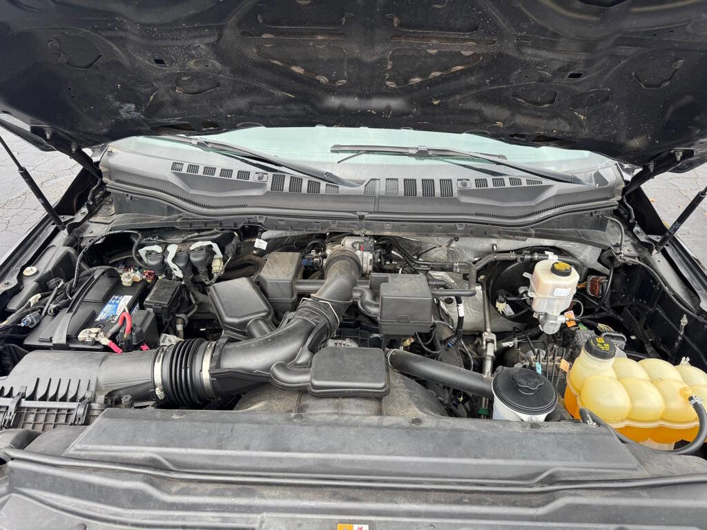 Used 2021 Ford F350 XL w/ Power Equipment Group image 18