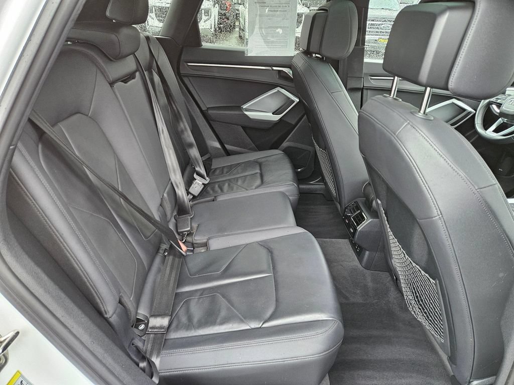 Used 2025 Audi Q3 2.0T Premium AWD/4WD image 14