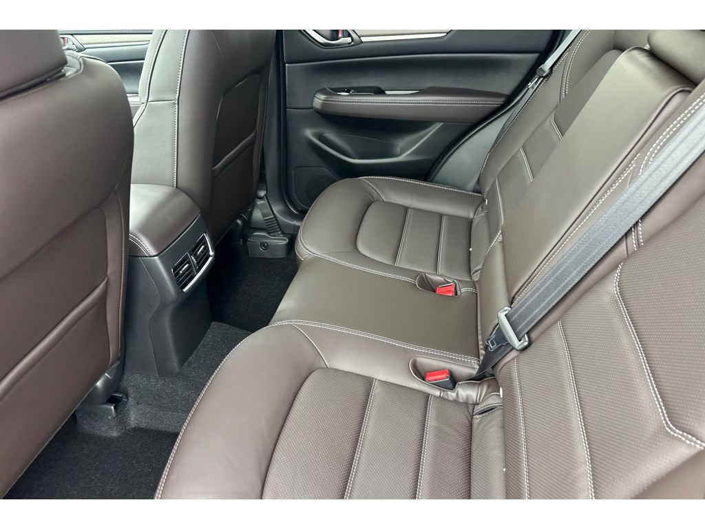 New 2025 MAZDA CX-5 Signature image 11