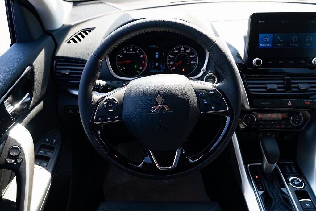 New 2026 Mitsubishi Eclipse Cross SE image 11