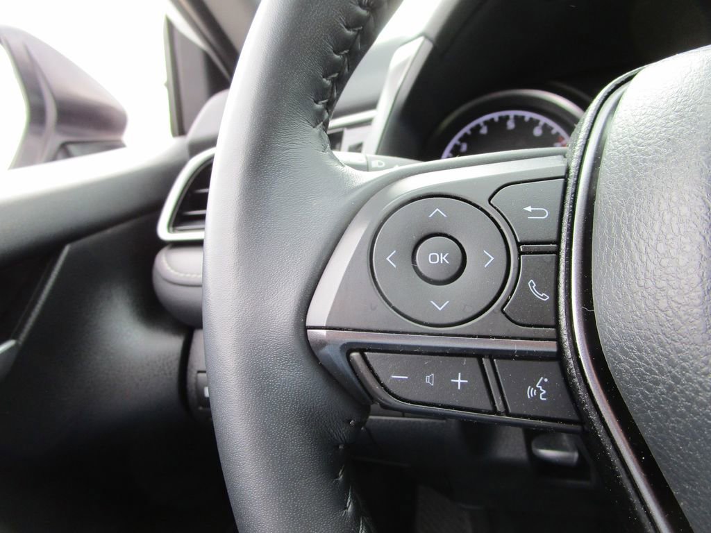 Used 2023 Toyota Camry SE w/ Convenience Package image 26