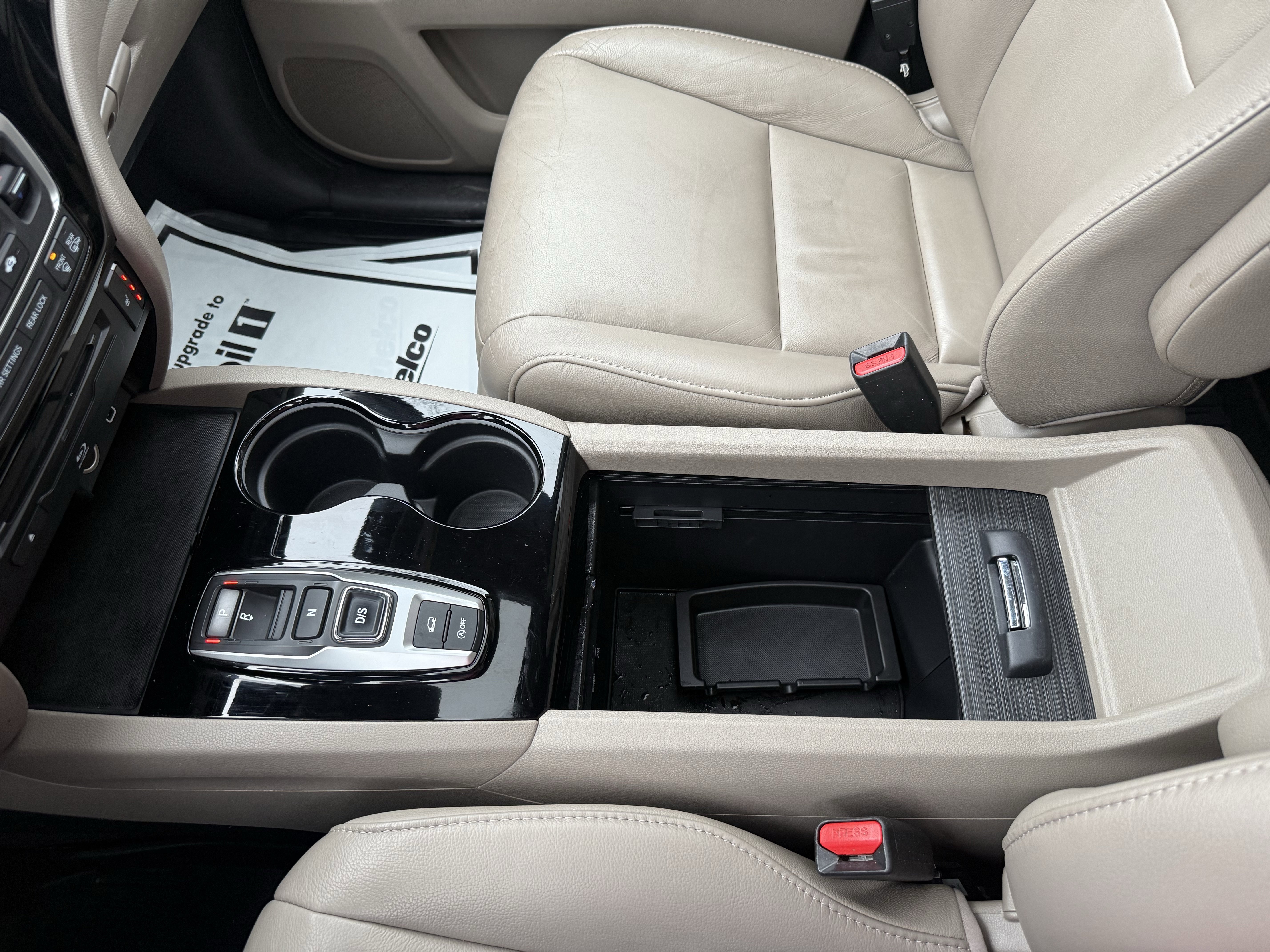 Used 2020 Honda Pilot Touring image 23