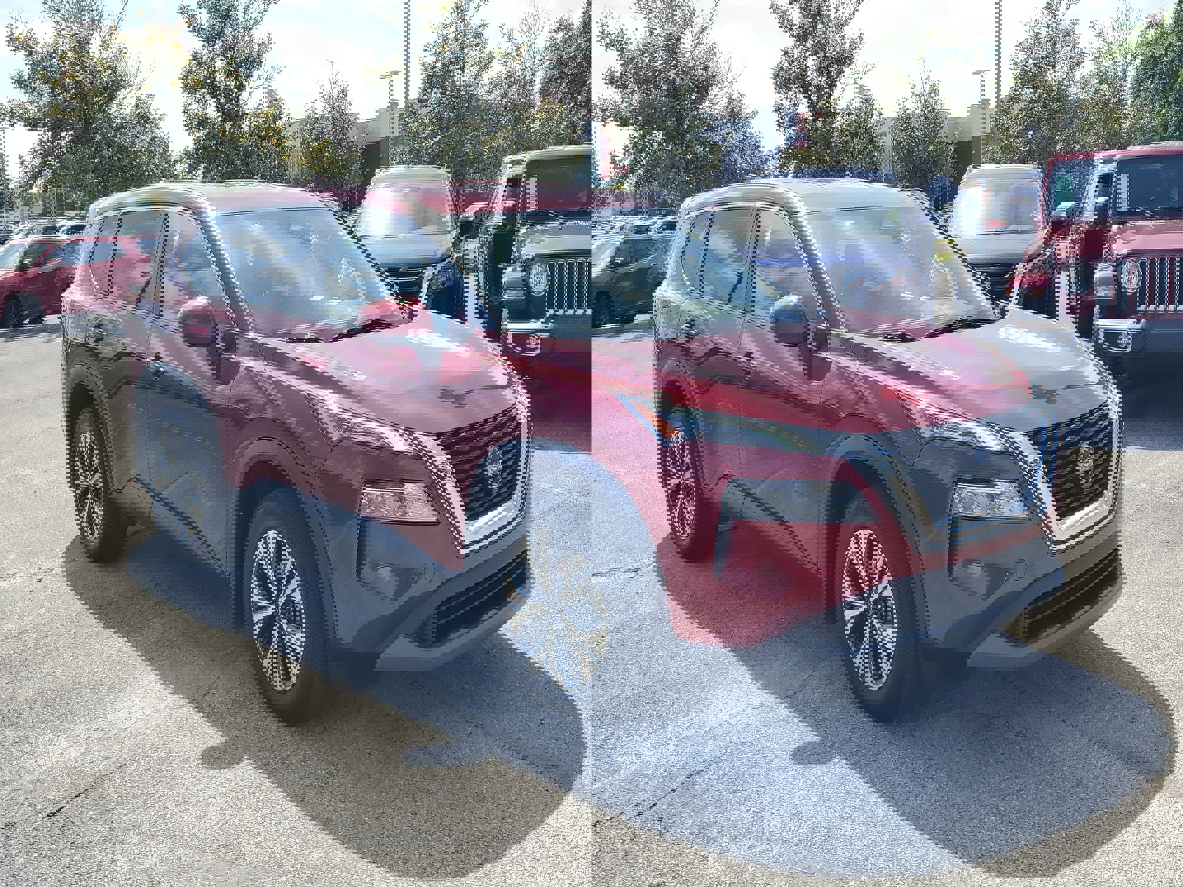 Certified 2023 Nissan Rogue SV FWD image 3