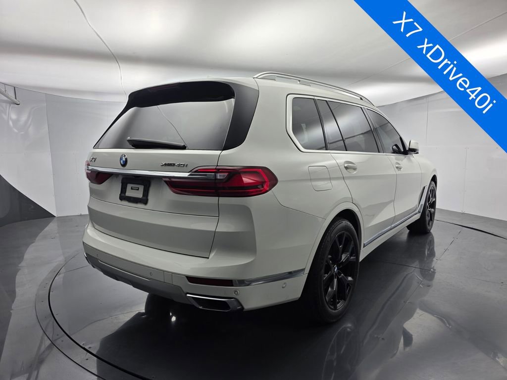 Used 2022 BMW X7 xDrive40i w/ Premium Package image 4