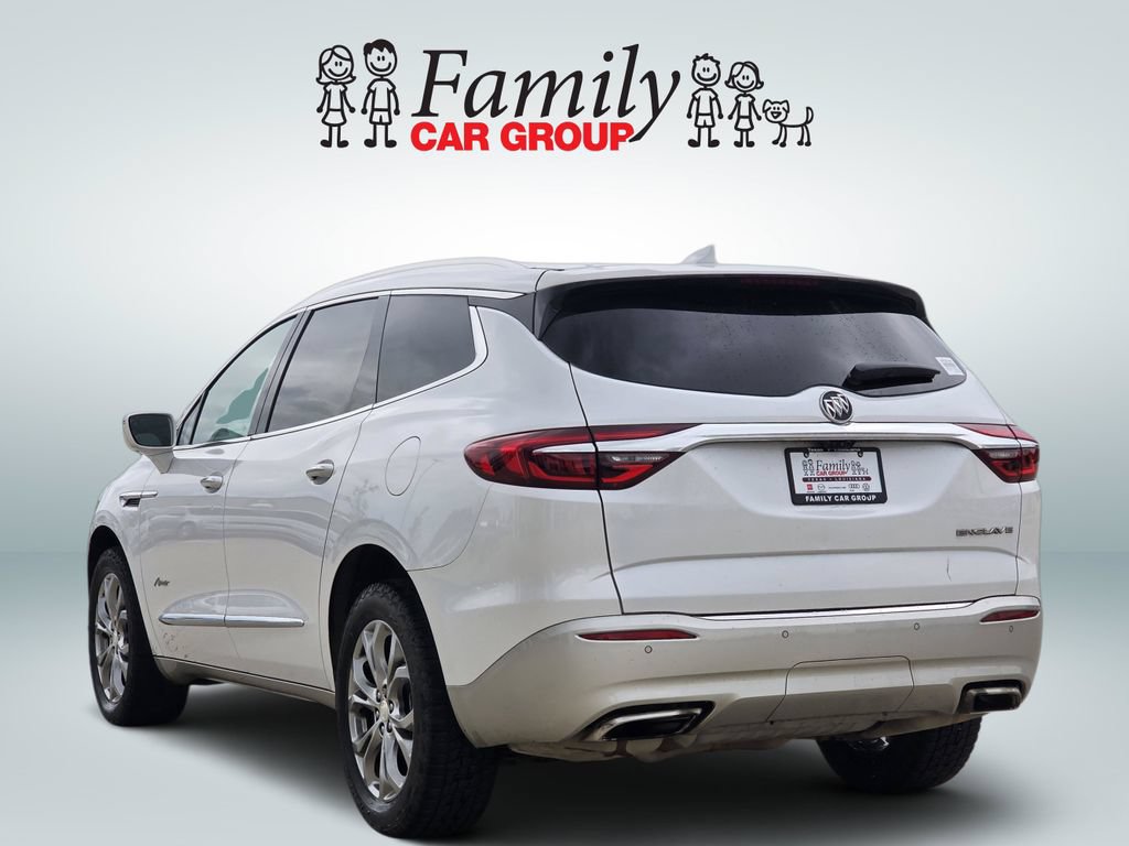 Used 2019 Buick Enclave Avenir w/ Avenir Technology Package FWD image 3