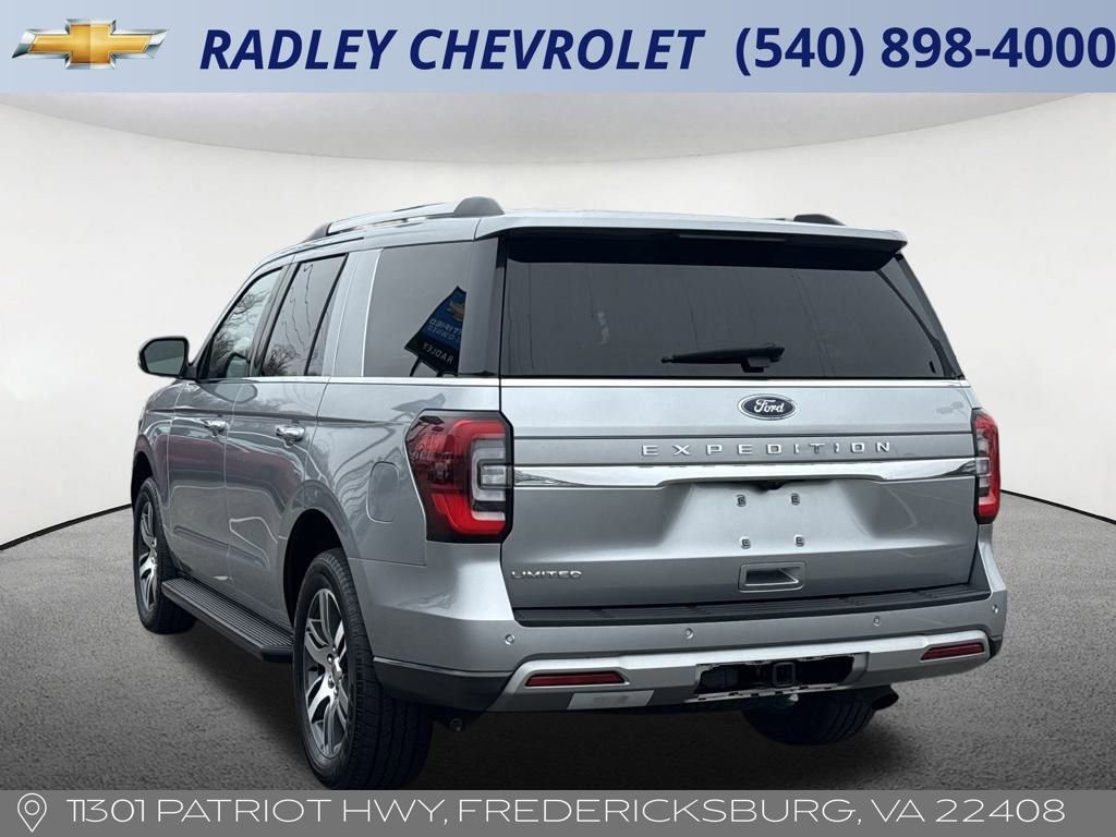 Used 2024 Ford Expedition Limited image 19