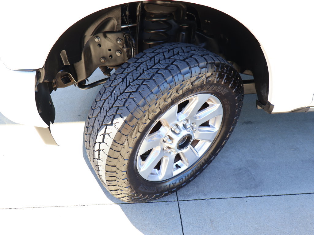 Used 2018 Ford F250 Platinum w/ Platinum Ultimate Package AWD/4WD image 46
