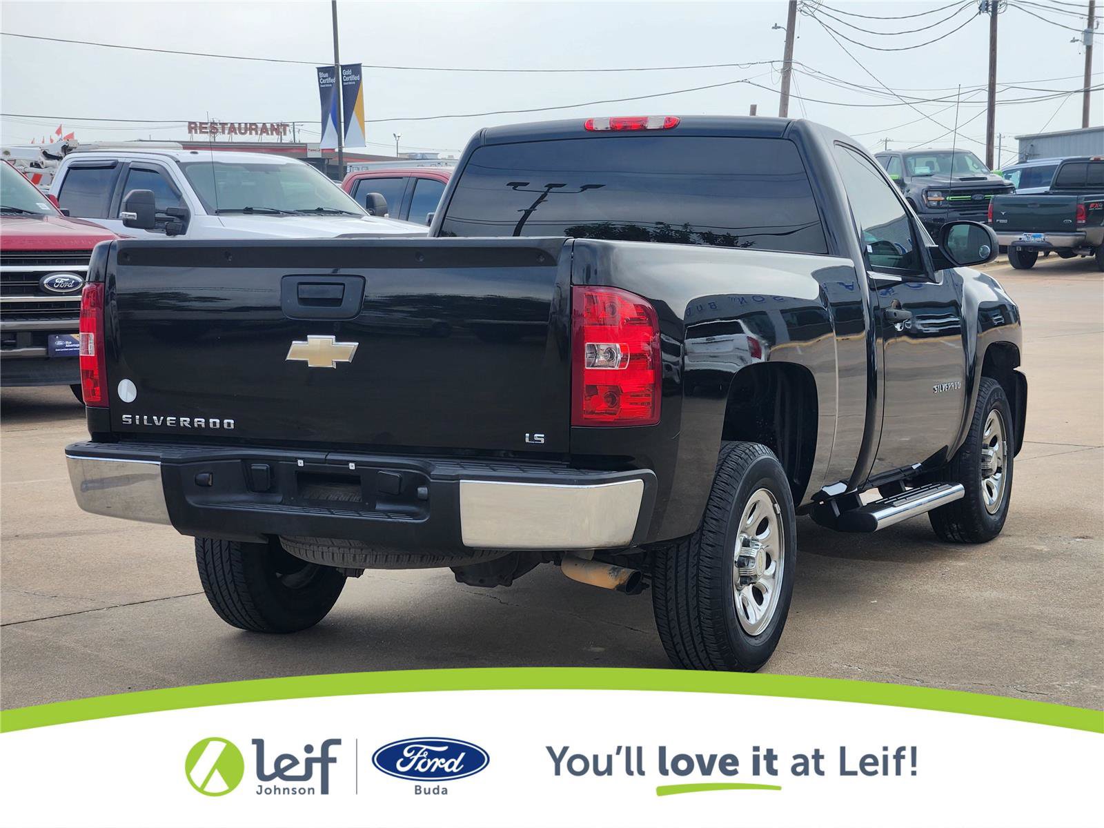 Used 2011 Chevrolet Silverado 1500 W/T w/ LS Package RWD image 3