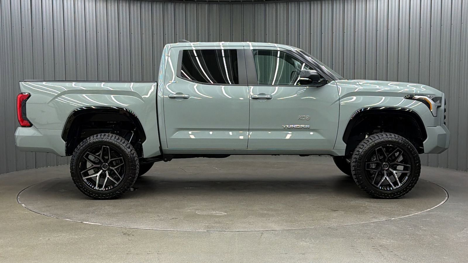 Used 2024 Toyota Tundra SR5 w/ SR5 Premium Package image 6