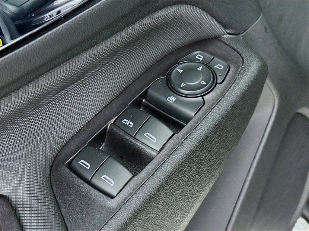 Used 2022 Chevrolet Equinox RS w/ RS Leather Package image 18