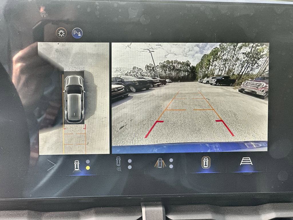 Certified 2026 Chevrolet Equinox RS w/ Safety and Technology Package image 15