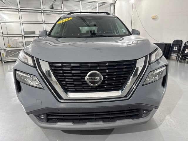 Used 2021 Nissan Rogue SL w/ Premium Package FWD image 2