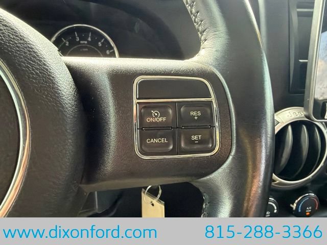 Used 2017 Jeep Wrangler Rubicon w/ Dual Top Group AWD/4WD image 15