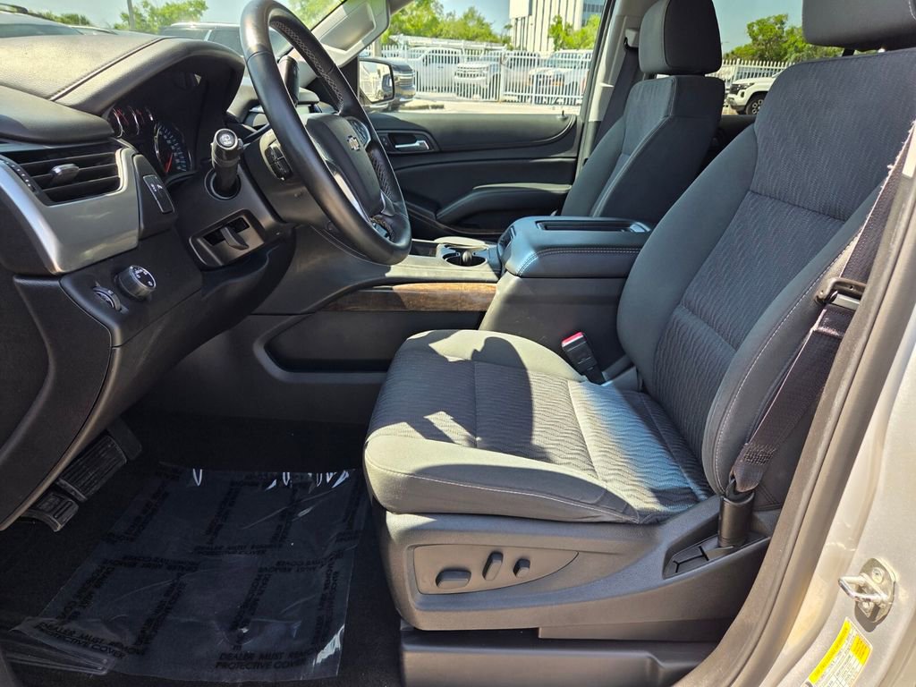 Used 2016 Chevrolet Tahoe LS image 5