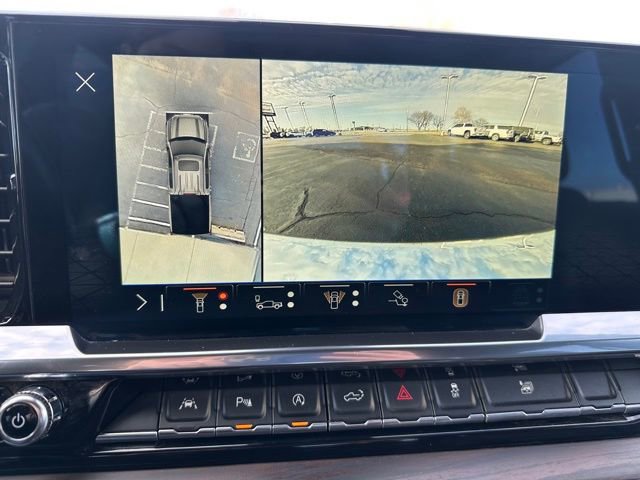 Used 2024 GMC Sierra 1500 SLT w/ SLT Premium Plus Package AWD/4WD image 17