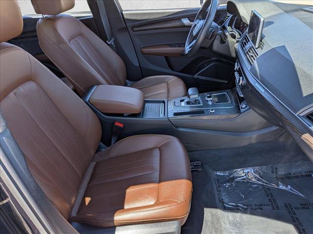 Used 2020 Audi Q5 Prestige w/ Prestige Package AWD/4WD image 22