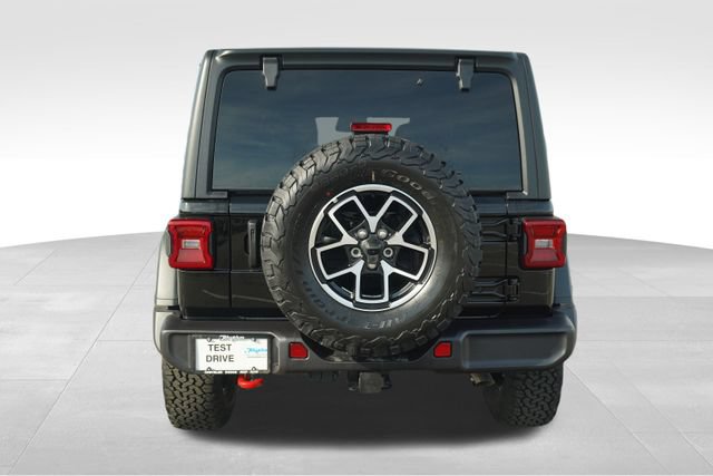 New 2026 Jeep Wrangler Unlimited Rubicon AWD/4WD image 8