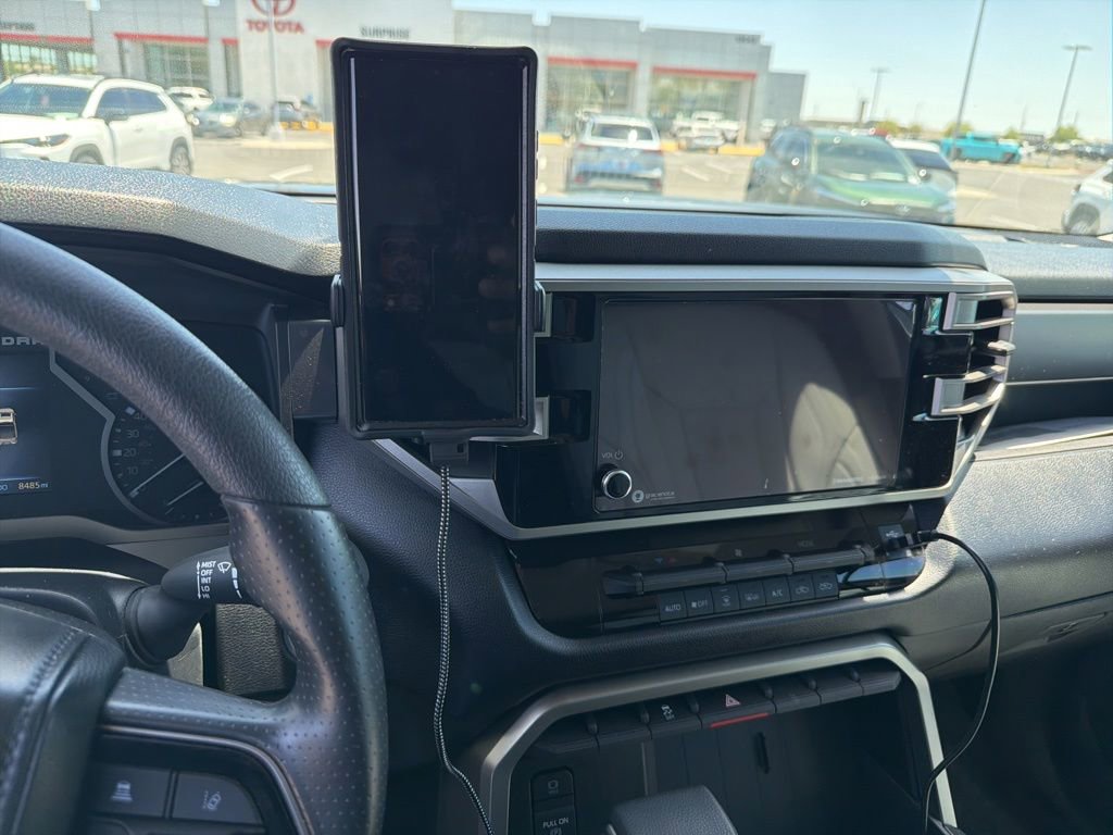 Used 2024 Toyota Tundra SR5 AWD/4WD image 9