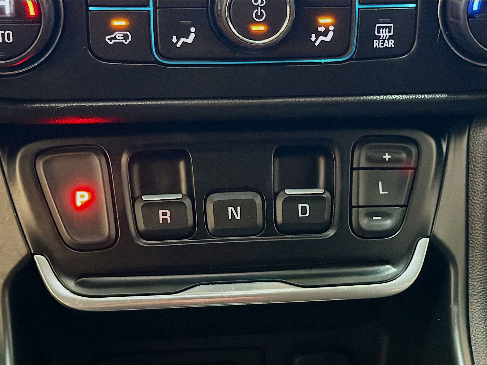 Used 2021 GMC Terrain SLE w/ Driver Convenience Package image 24