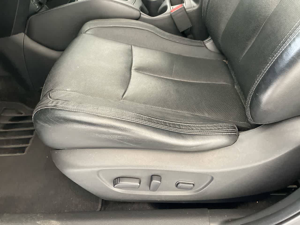 Used 2018 Nissan Rogue Sport SL AWD/4WD image 12