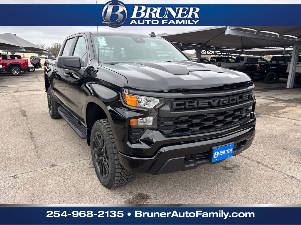 New 2026 Chevrolet Silverado 1500 Custom Trail Boss w/ Dark Appearance Package image 3