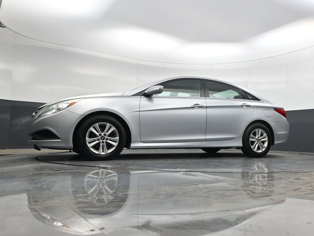 Used 2014 Hyundai Sonata GLS w/ Popular Equipment Group 2 FWD image 29