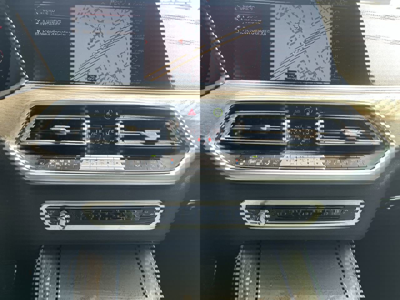 Used 2023 BMW X5 M50i w/ Executive Package image 27