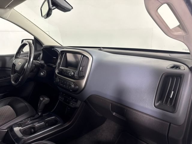 Used 2017 Chevrolet Colorado Z71 AWD/4WD image 30