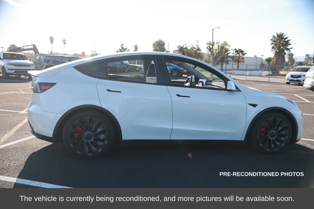 Used 2023 Tesla Model Y Performance image 7