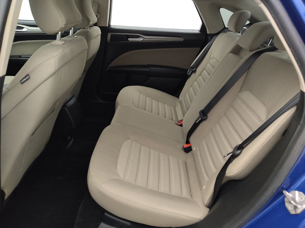 Used 2018 Ford Fusion S FWD image 18