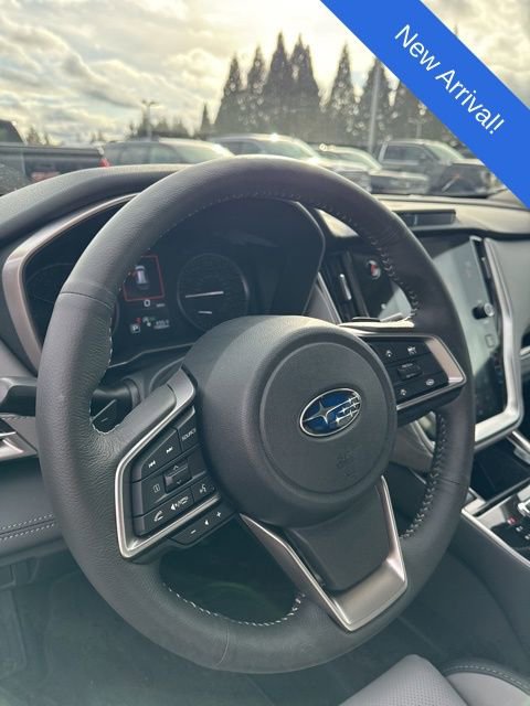 Used 2025 Subaru Outback Limited image 11