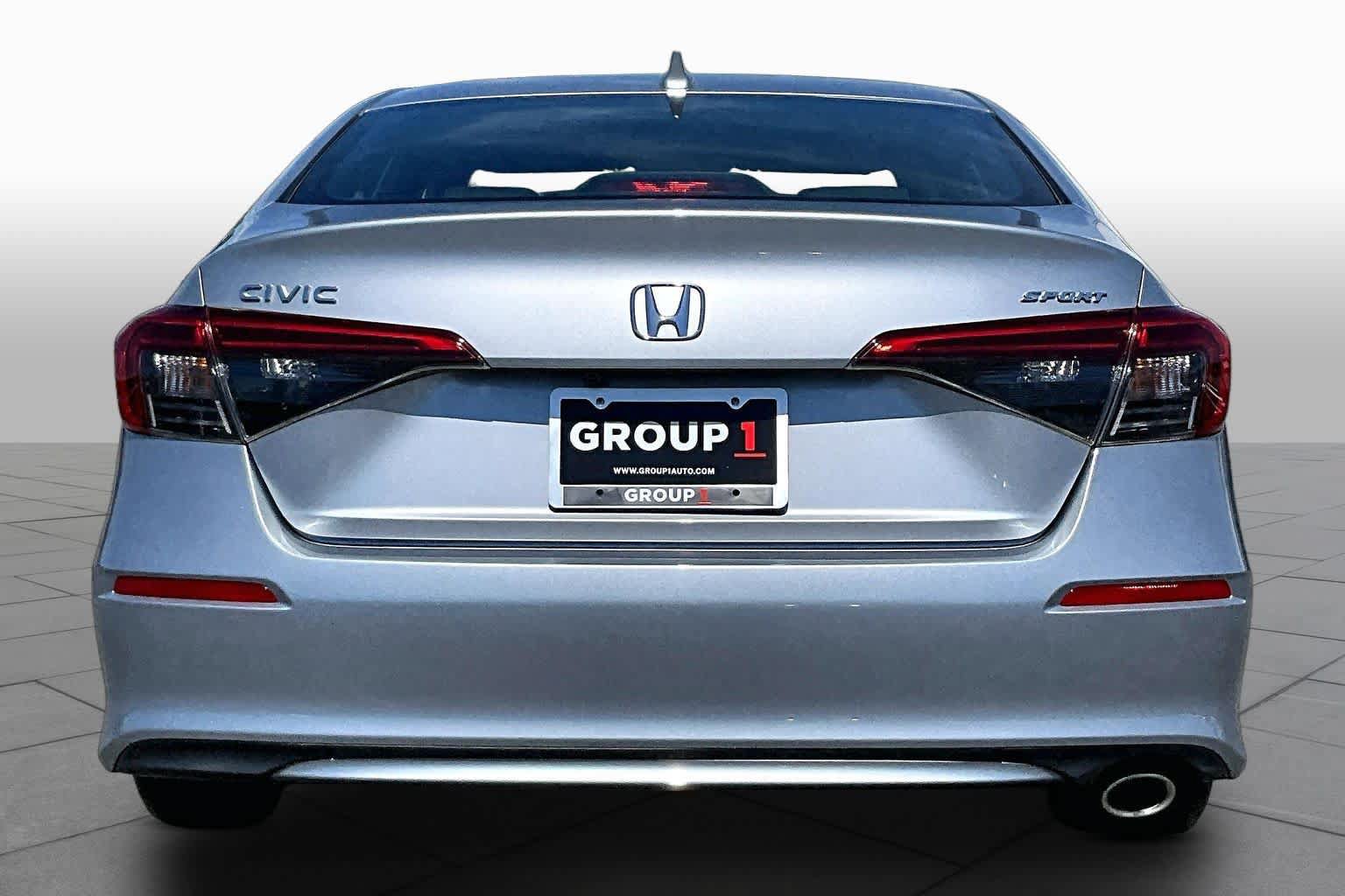 Used 2023 Honda Civic Sport image 5