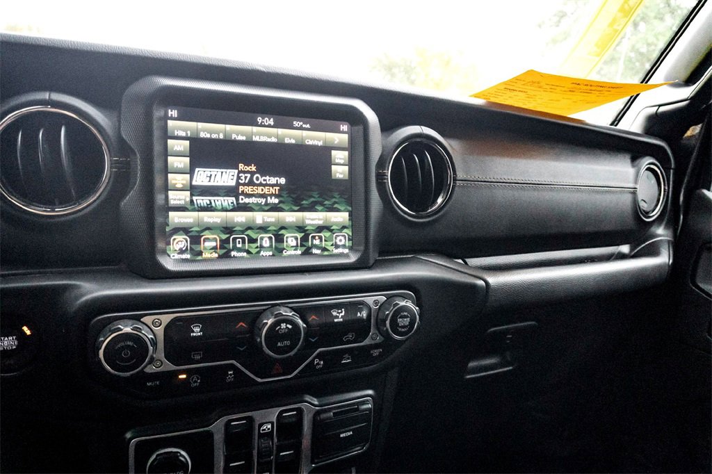 Used 2021 Jeep Gladiator Overland image 23