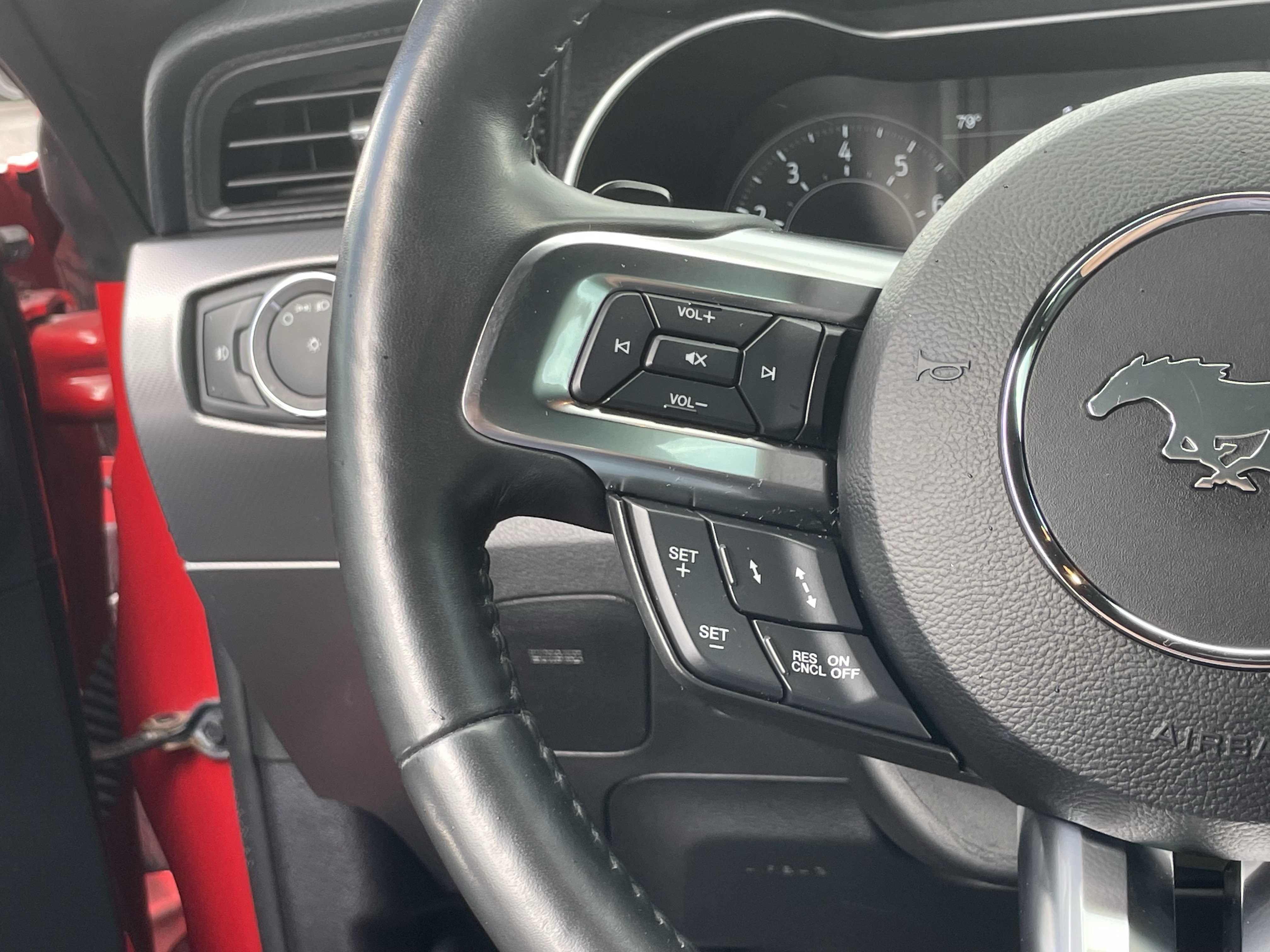 Used 2019 Ford Mustang GT Premium w/ Equipment Group 401A RWD image 18