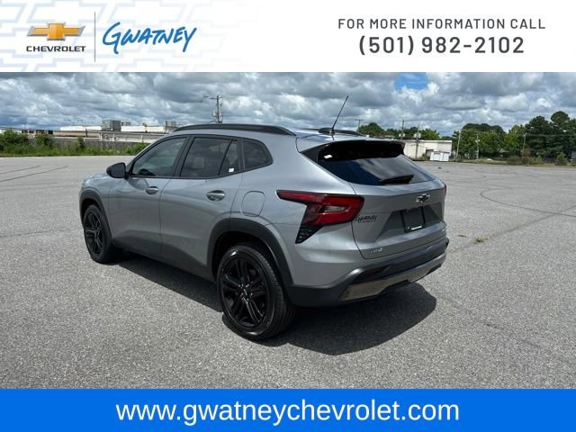 Used 2025 Chevrolet Trax ACTIV w/ Sunroof Package FWD image 7