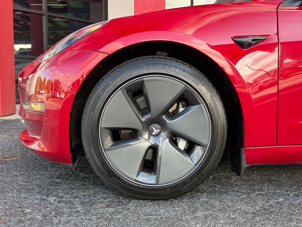 Used 2021 Tesla Model 3 Standard Range Plus RWD image 8