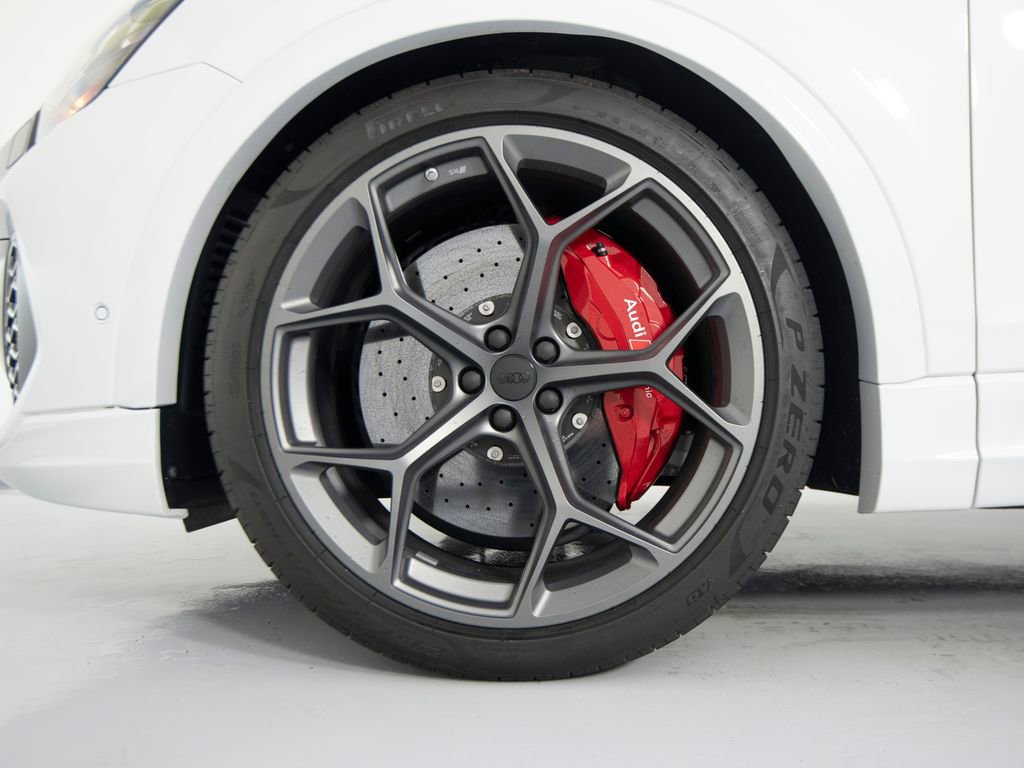 Used 2026 Audi RS Q8 performance AWD/4WD image 9