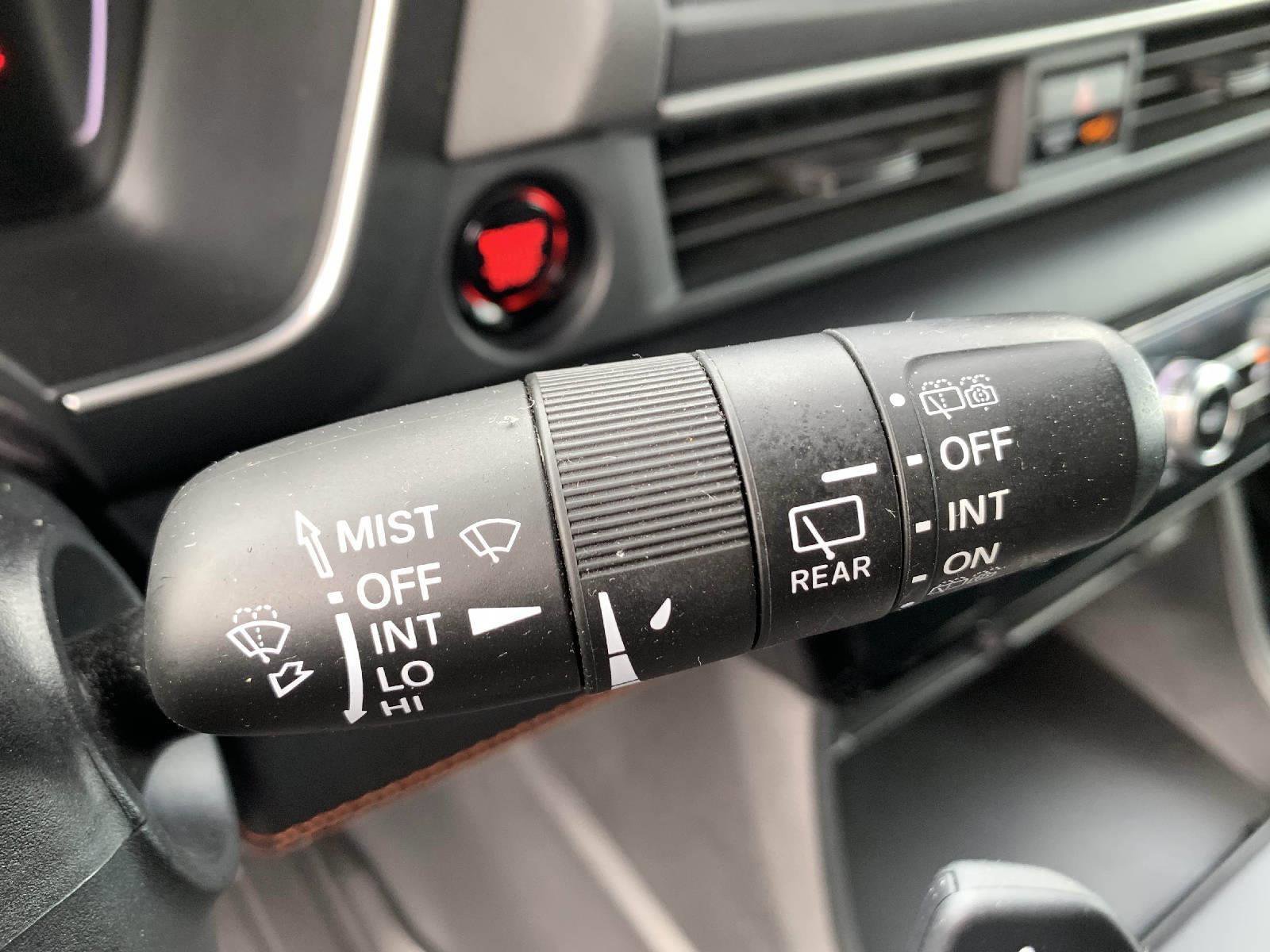 Used 2023 Honda Pilot Sport image 19