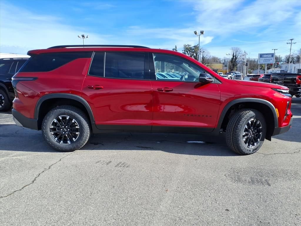 New 2026 Chevrolet Traverse Z71 w/ Driver Confidence Package image 3