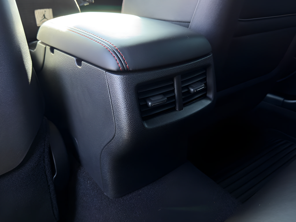 Used 2023 Dodge Challenger R/T Scat Pack RWD image 19